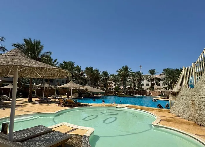 Cozy Sunny With Pool View - Sahl Hasheesh Gurdaka